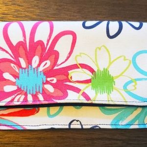 Thirty-one White Floral Wallet Used